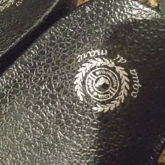 Shoes - Picture 3 of 8